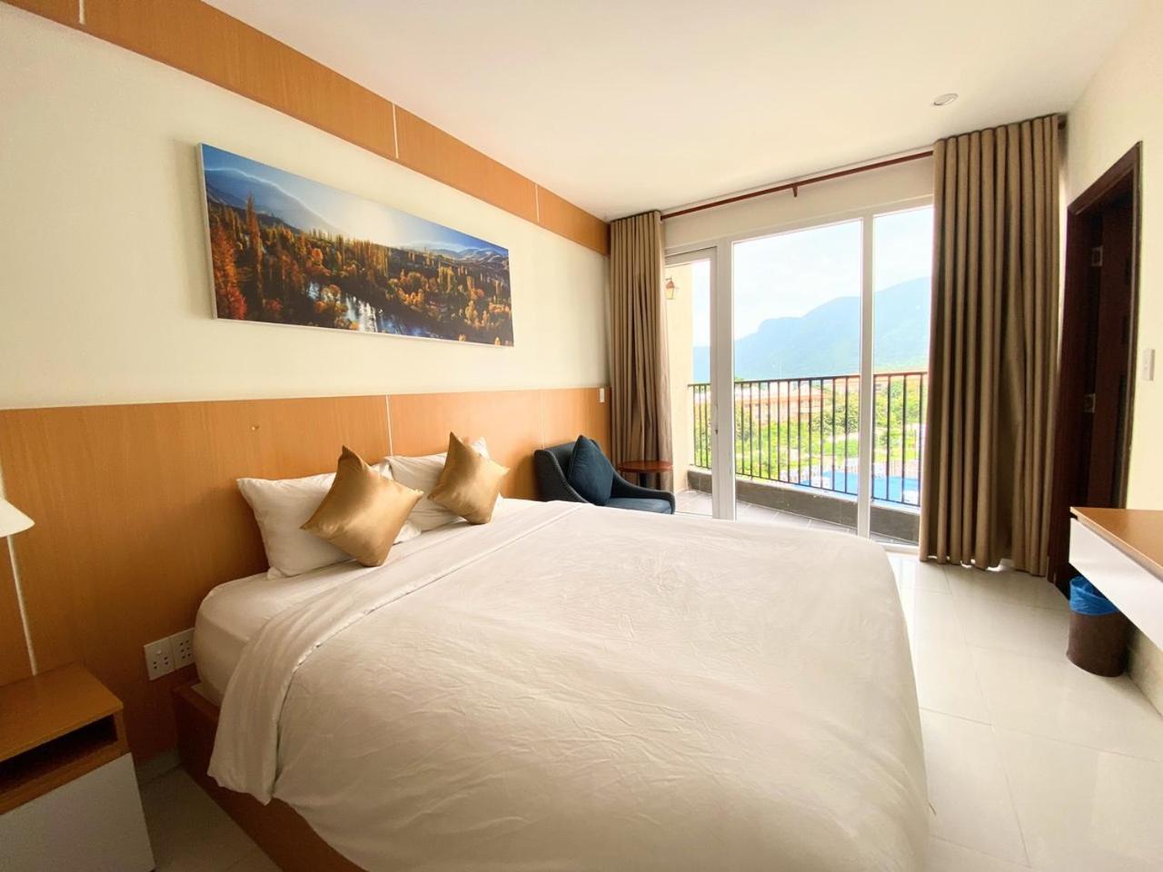 Conson Hotel Chi Khu Co Ong ภายนอก รูปภาพ