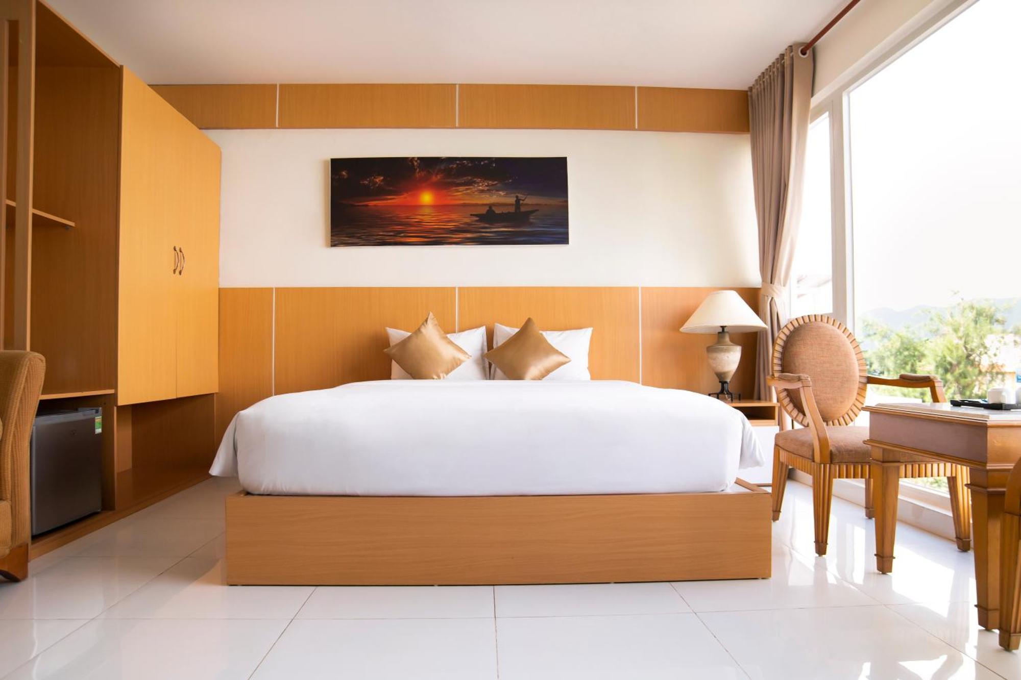 Conson Hotel Chi Khu Co Ong ภายนอก รูปภาพ
