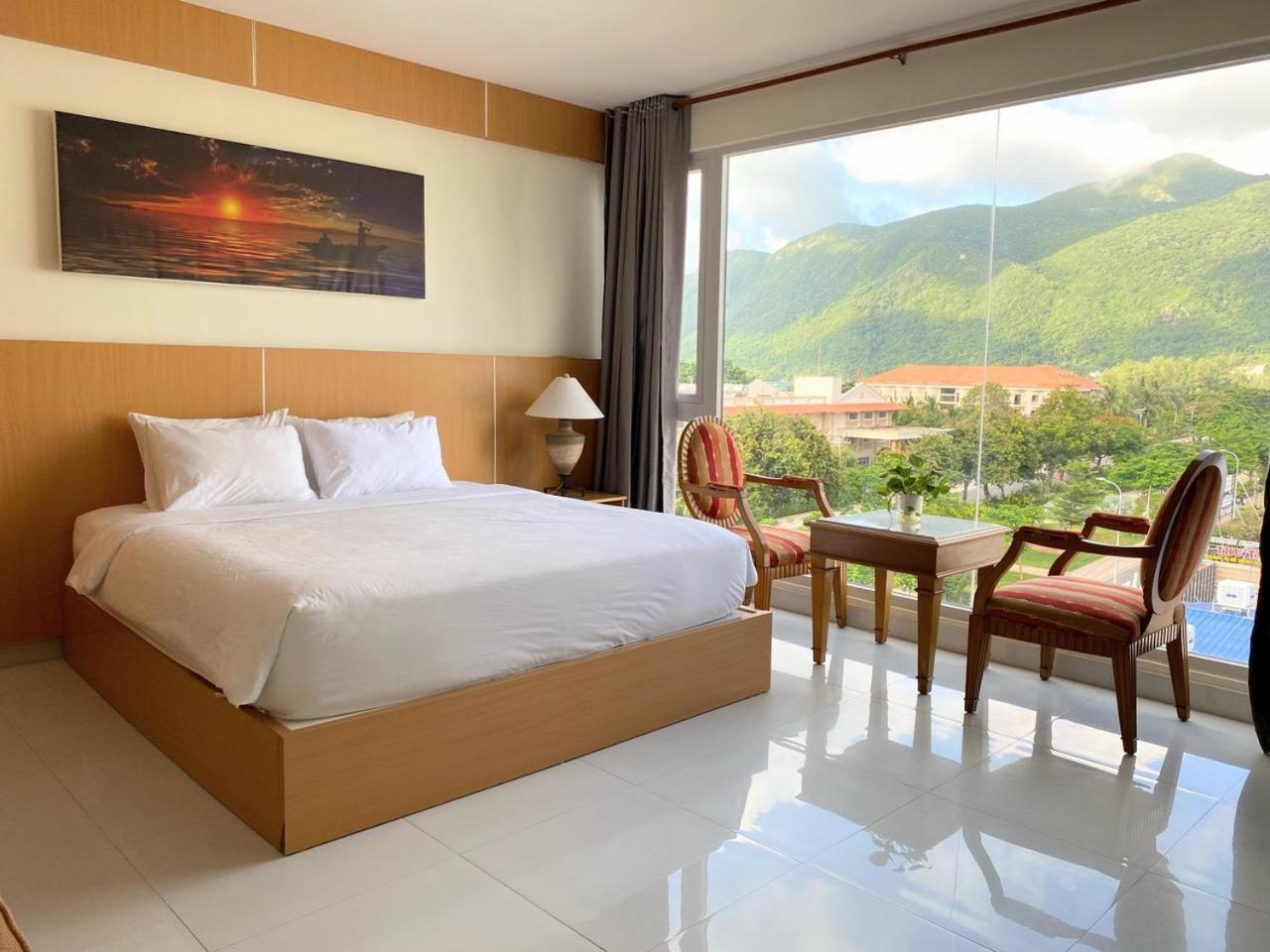 Conson Hotel Chi Khu Co Ong ภายนอก รูปภาพ