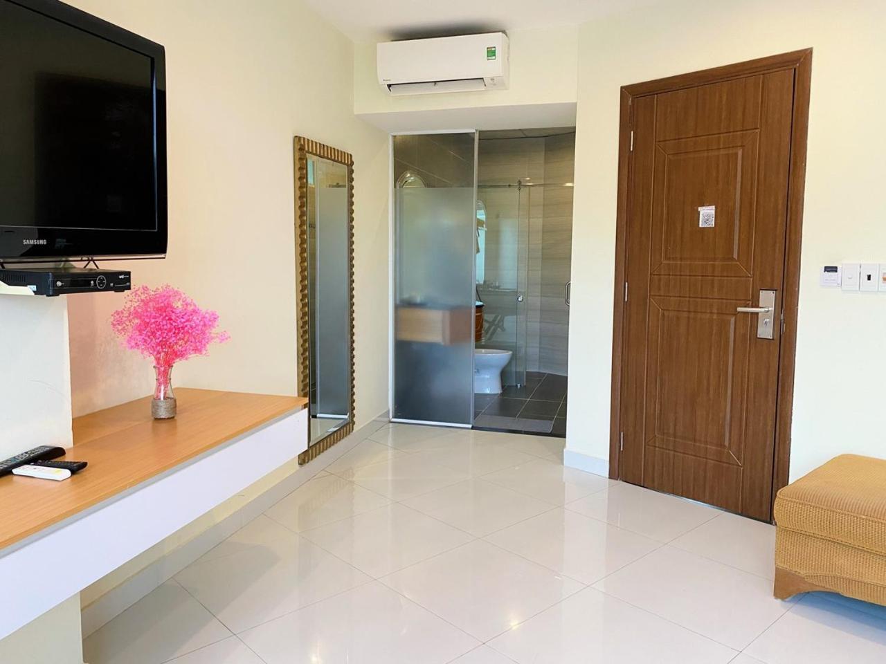 Conson Hotel Chi Khu Co Ong ภายนอก รูปภาพ