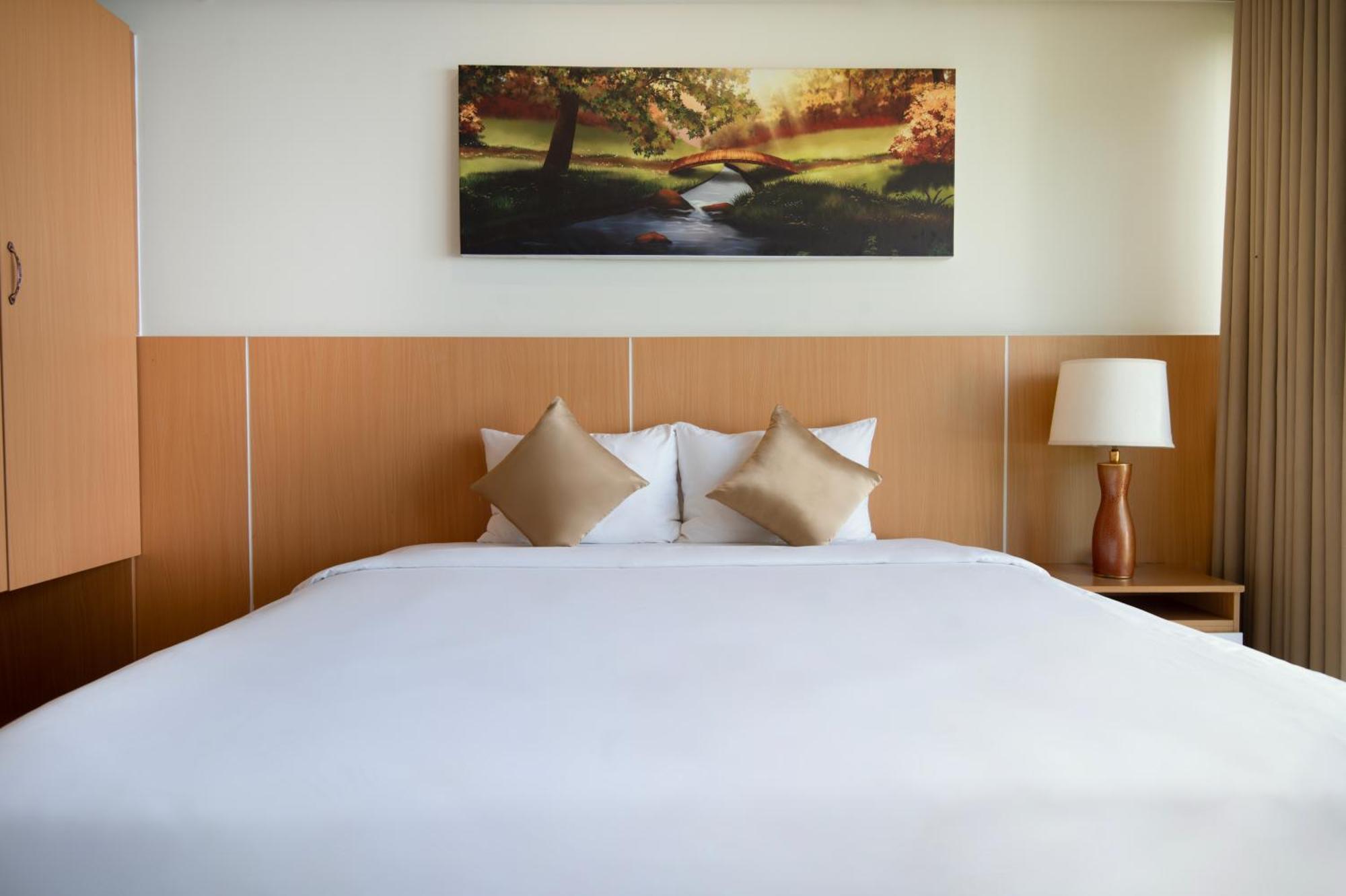 Conson Hotel Chi Khu Co Ong ภายนอก รูปภาพ