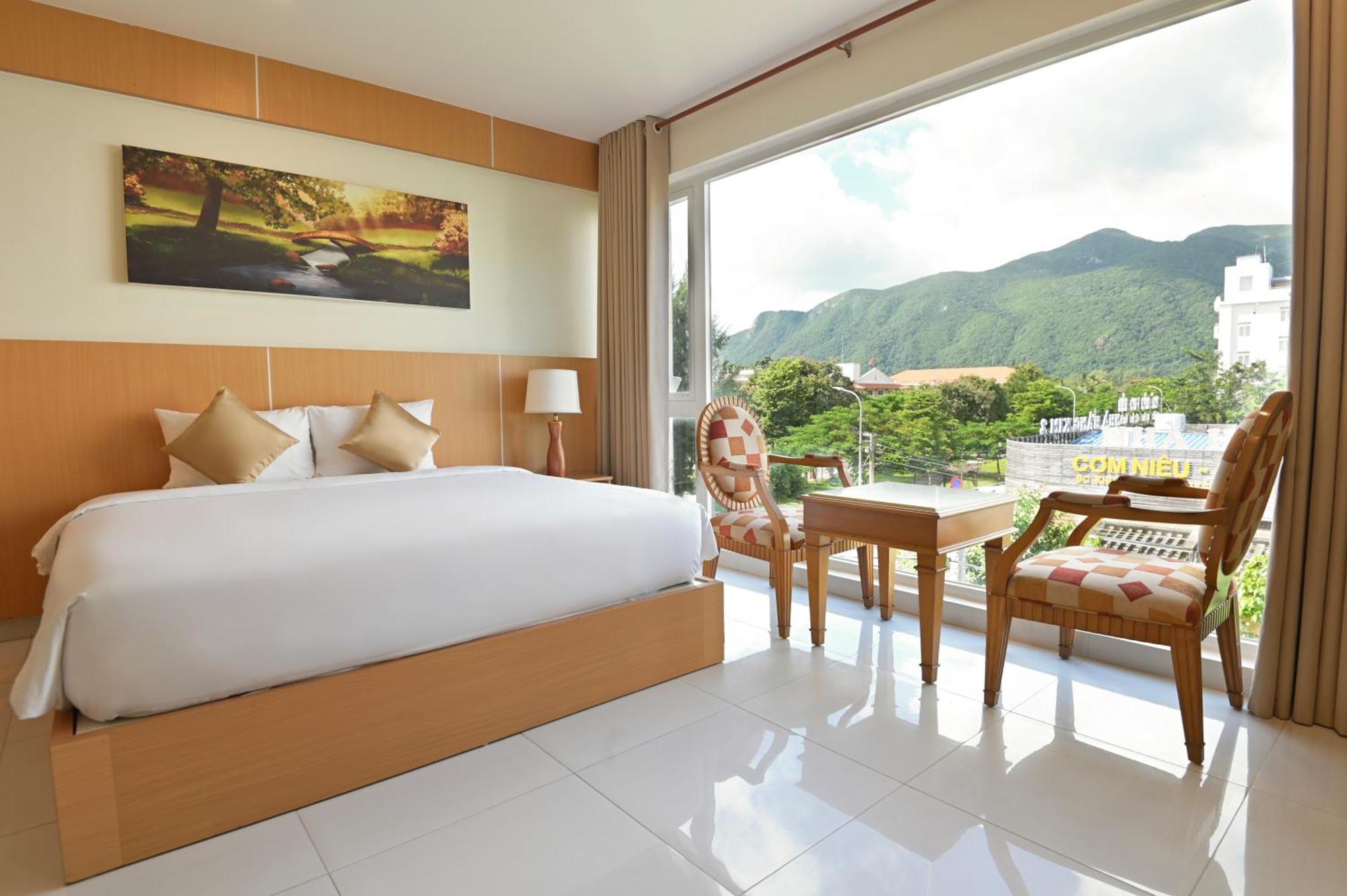 Conson Hotel Chi Khu Co Ong ภายนอก รูปภาพ